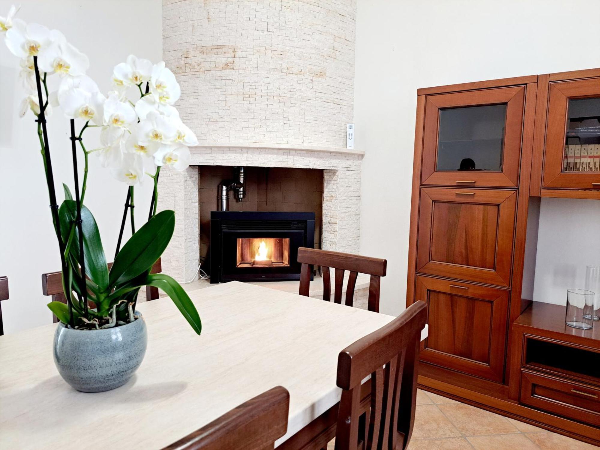 Anninnia Guest House B&B - Ghiiarza Ghilarza 외부 사진